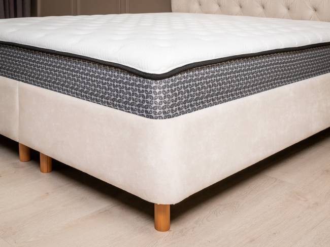 Матрас One Base Plush Матрас One Base Plush